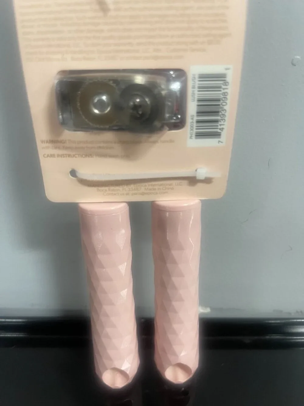 Paris Hilton Pink Can Opener Built-In Bottle Opener New